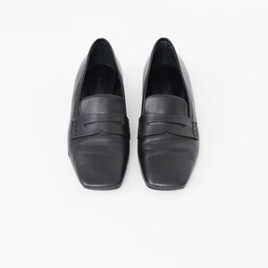 KHAITE Carlisle Leather Slip-On Loafers
